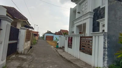 Dijual sebidang tanah dan bangunan didesa gergunung, kecamatan klaten utara, kabupaten klaten